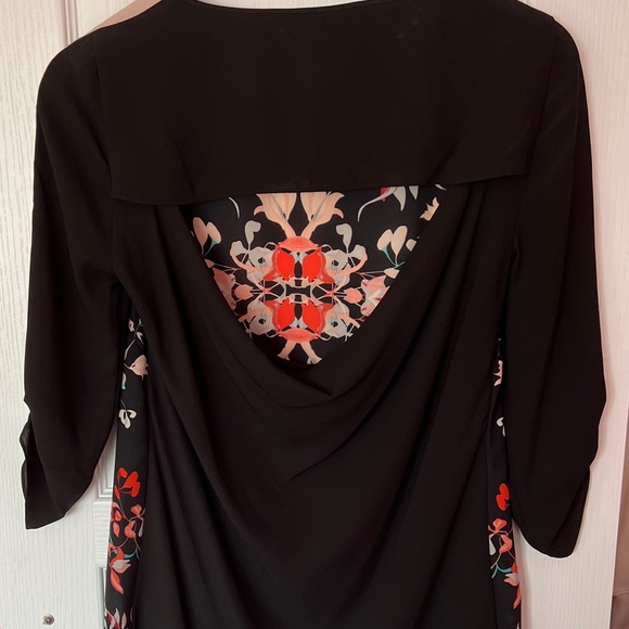 BCBG Floral Blouse - Picture 2 of 4